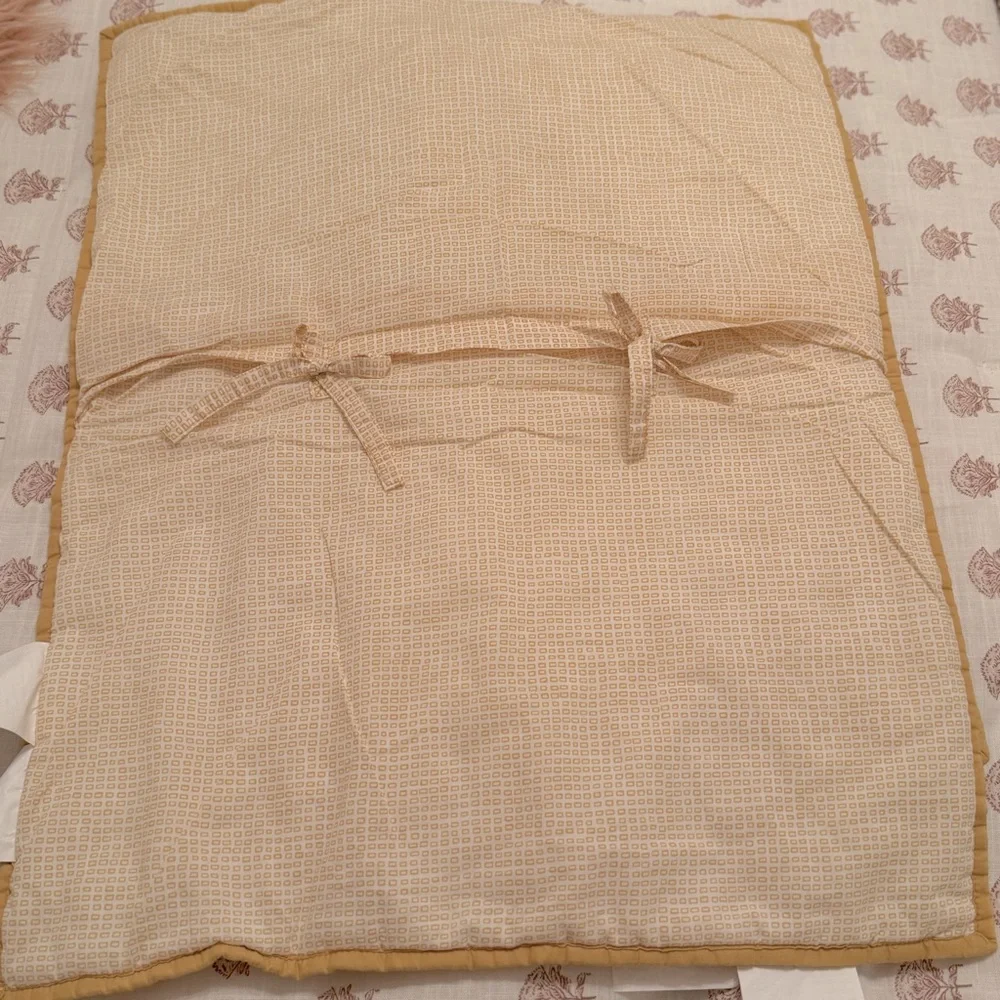 2/ Pottery Barn Kids Square Stitch Quilted Sham Set Of 2 Standard